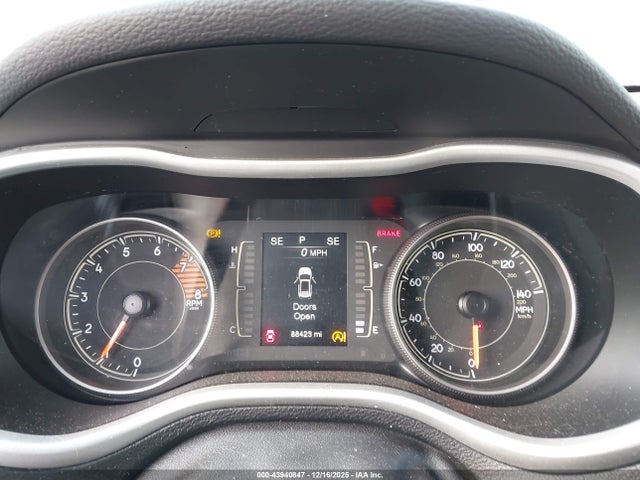 Jeep Cherokee Latitude Plus 4x4 2018 1C4PJMLX0JD539434 Image 7