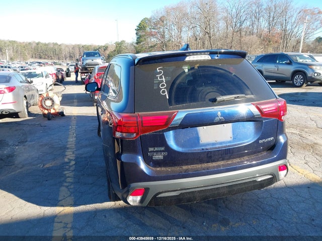 2019 MITSUBISHI OUTLANDER JA4AD3A39KZ025409 Photo 2
