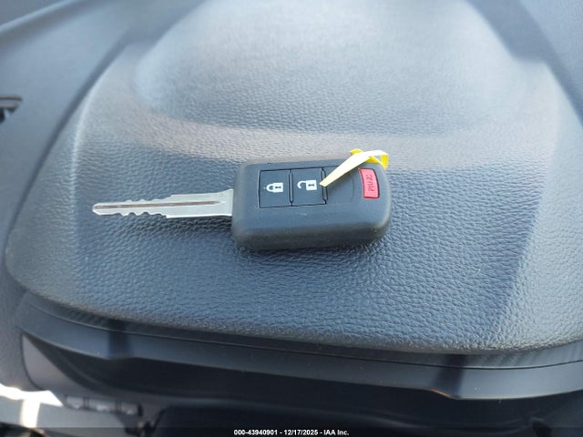 2022 MITSUBISHI ECLIPSE CROSS JA4ATVAA9NZ055673 Photo 10