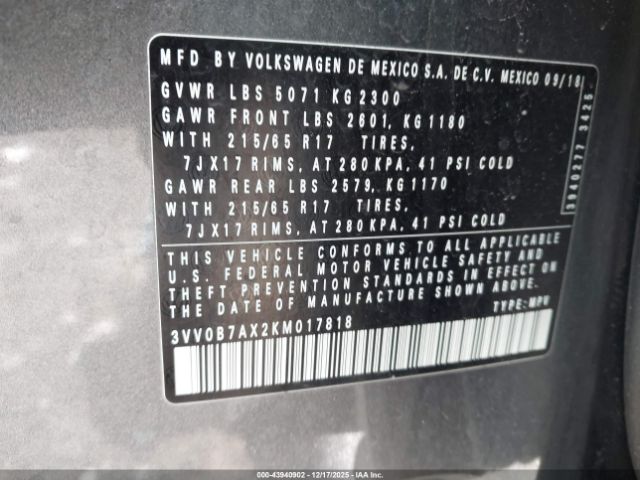 2019 VOLKSWAGEN TIGUAN 3VV0B7AX2KM017818 Photo 8