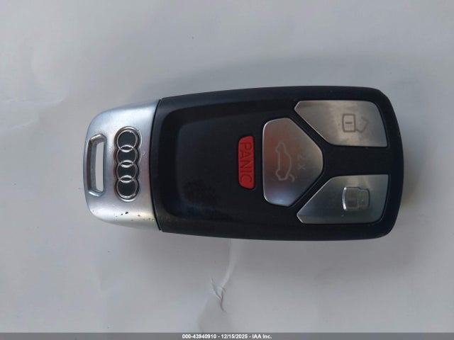 2019 AUDI A4 WAUGMAF46KA034831 Photo 10