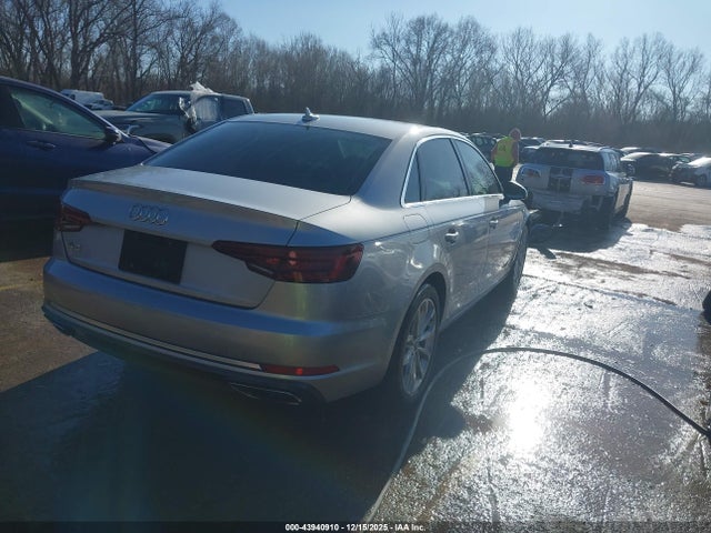 2019 AUDI A4 WAUGMAF46KA034831 Photo 3