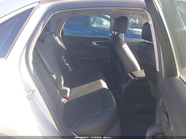 2019 AUDI A4 WAUGMAF46KA034831 Photo 7