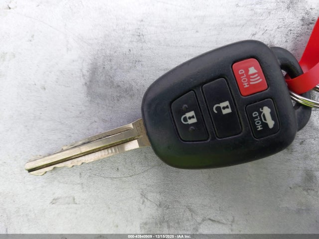 Toyota COROLLA LE 2016 2T1BURHE8GC696964 Image 11