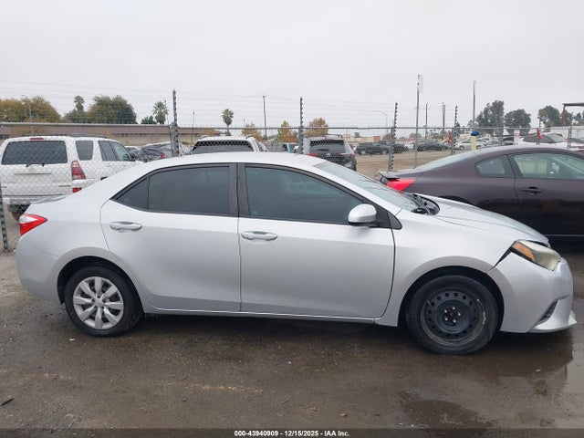 Toyota COROLLA LE 2016 2T1BURHE8GC696964 Image 14