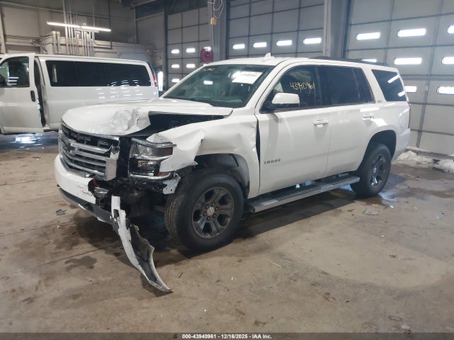 Chevrolet Tahoe Lt 2016 1GNSKBKC5GR266679 Image 2