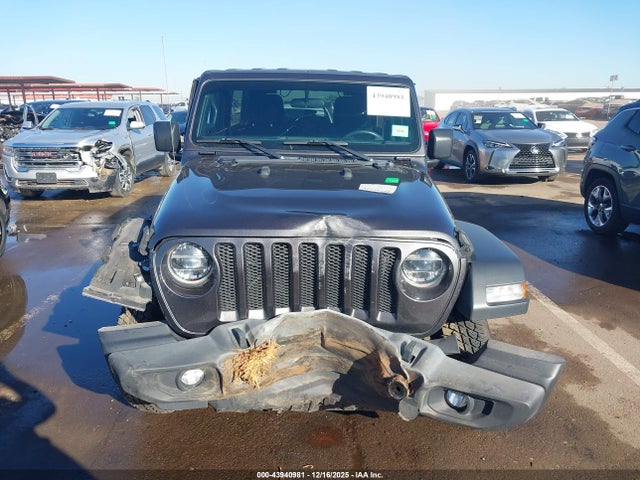 1C4HJXDG0MW505085 Jeep Wrangler Unlimited Sport S 4x4
