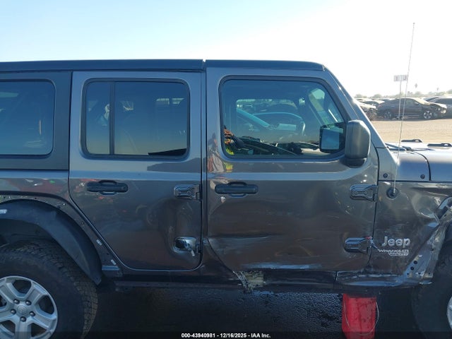 1C4HJXDG0MW505085 Jeep Wrangler Unlimited Sport S 4x4