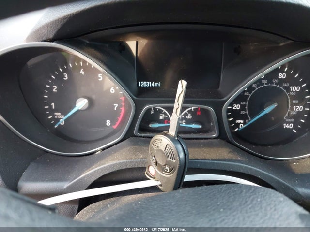 Продаж на аукціоні авто 2017 Ford Escape Se, vin: 1FMCU9GD6HUE50816, номер лоту: 43940982