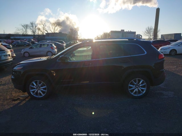 1C4PJMDS5GW334028 Jeep Cherokee Limited