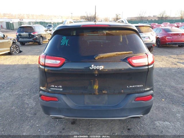 1C4PJMDS5GW334028 Jeep Cherokee Limited
