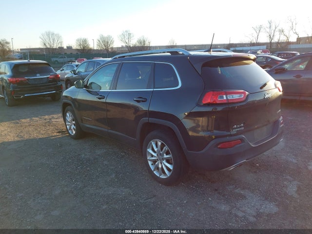 1C4PJMDS5GW334028 Jeep Cherokee Limited