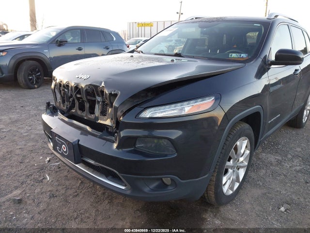 1C4PJMDS5GW334028 Jeep Cherokee Limited