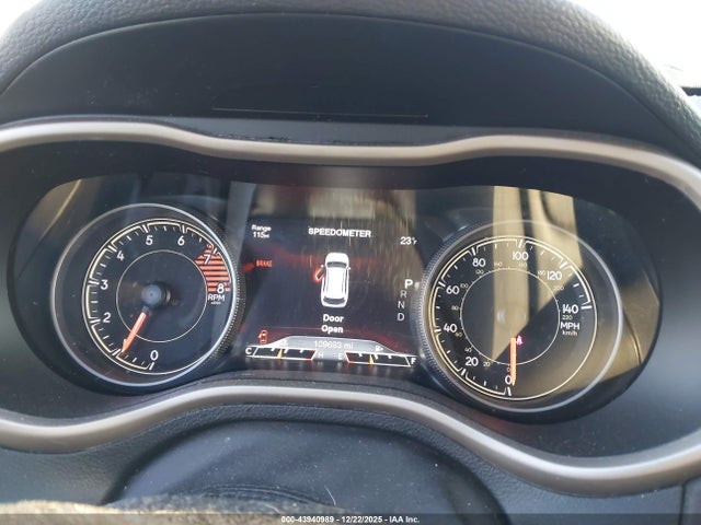 1C4PJMDS5GW334028 Jeep Cherokee Limited