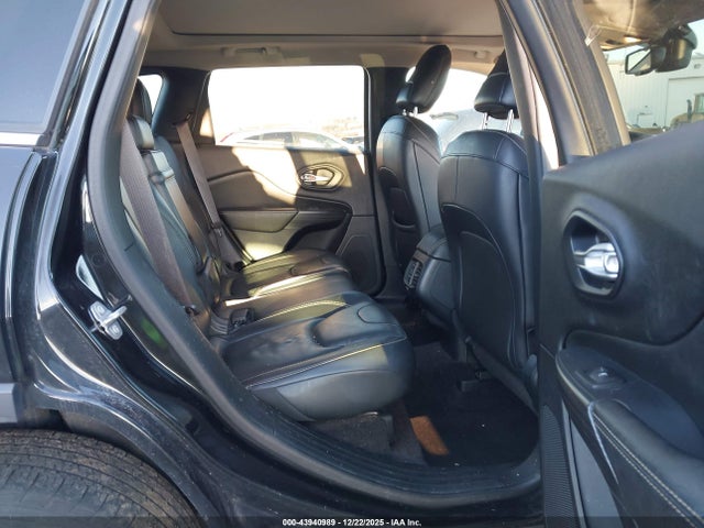1C4PJMDS5GW334028 Jeep Cherokee Limited