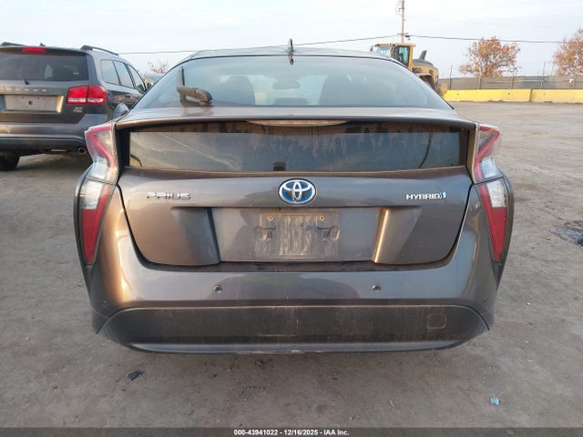 JTDKARFU0J3551646 Toyota Prius Three