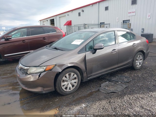 Продаж на аукціоні авто 2012 Honda Civic Lx, vin: 2HGFB2F55CH609590, номер лоту: 43941023