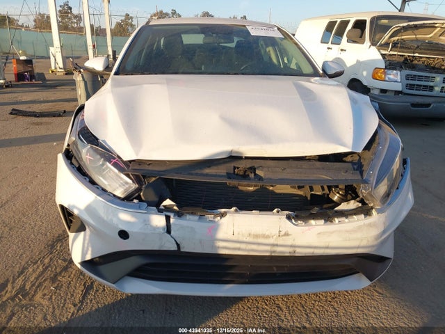3KPF24AD1RE767308 KIA Forte Lxs