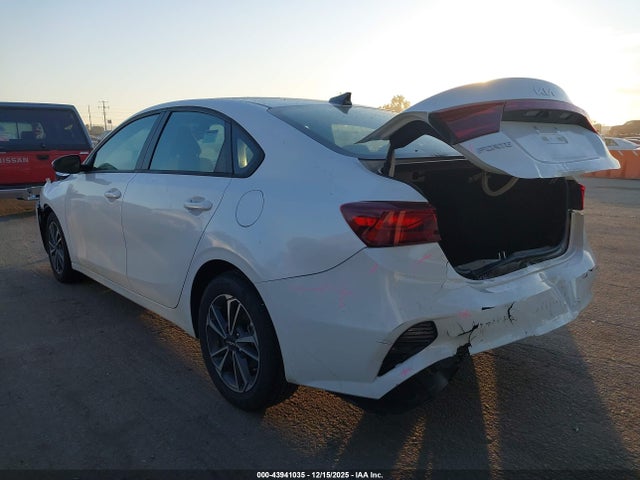 3KPF24AD1RE767308 KIA Forte Lxs