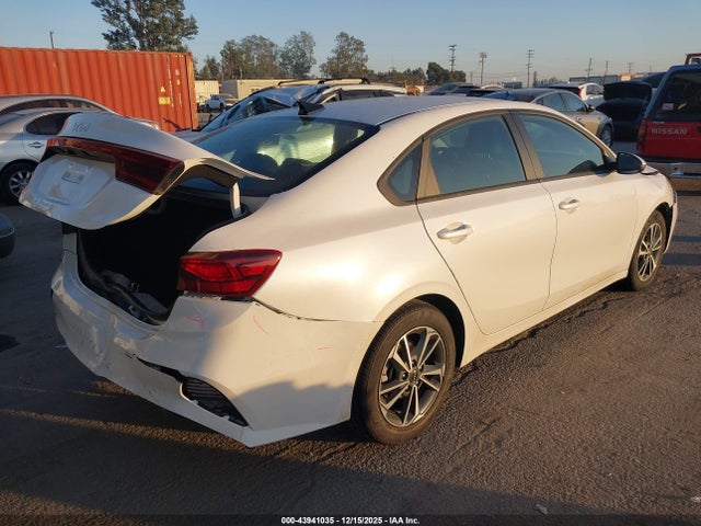 3KPF24AD1RE767308 KIA Forte Lxs