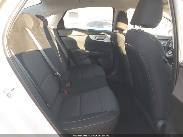 3KPF24AD1RE767308 KIA Forte Lxs