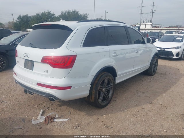 2014 AUDI Q7 WA1WMAFEXED018569 Photo 3