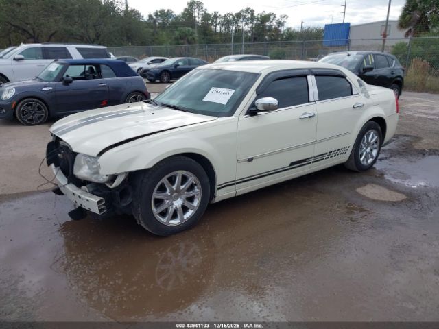 2009 CHRYSLER 300C 2C3KA63T39H562373 Photo 1