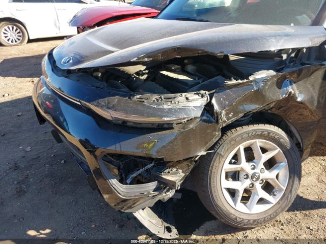 2021 KIA SOUL KNDJ23AU0M7781570 Photo 5