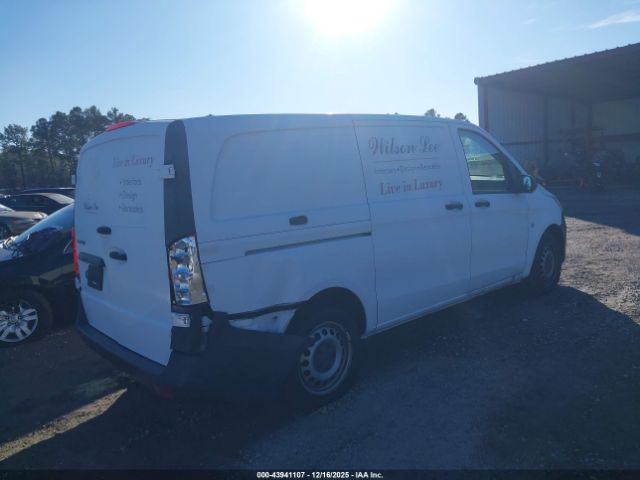 2020 MERCEDES-BENZ METRIS WD3PG2EA8L3653034 Photo 3