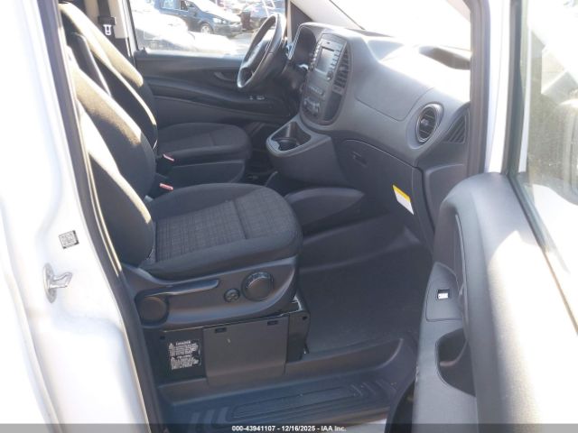 2020 MERCEDES-BENZ METRIS WD3PG2EA8L3653034 Photo 4