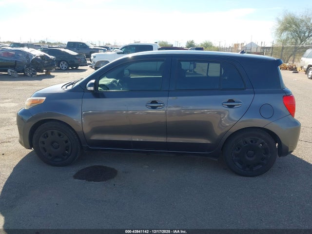 Scion XD 2014 JTKKUPB48E1046479 Image 14