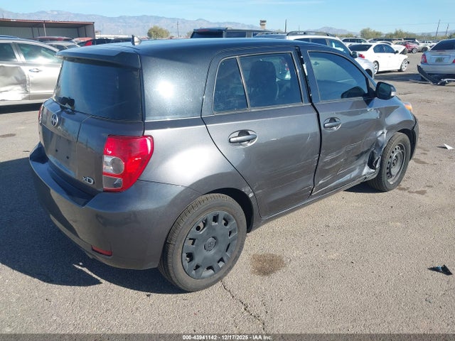 Scion XD 2014 JTKKUPB48E1046479 Image 4