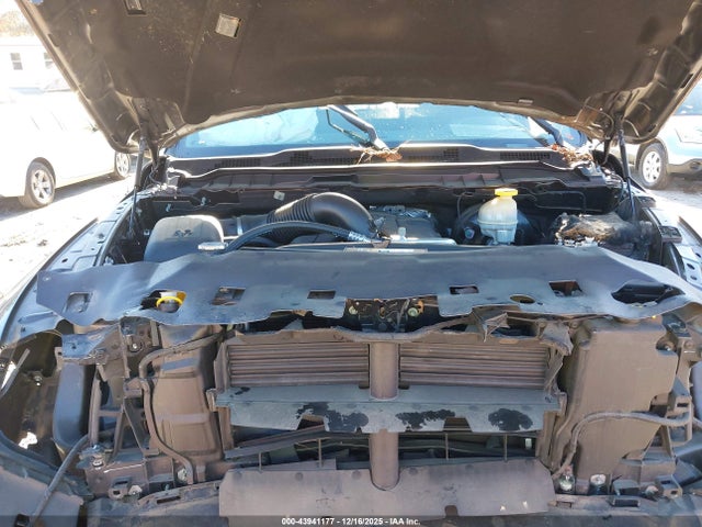 2017 RAM 1500 3C6RR6LT0HG584422 Photo 9