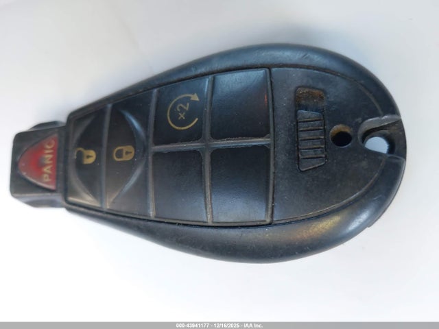 2017 RAM 1500 3C6RR6LT0HG584422 Photo 10