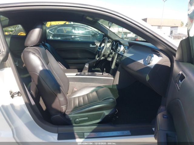 2006 FORD MUSTANG 1ZVHT82H965182527 Photo 4