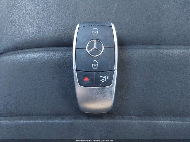 2021 MERCEDES-BENZ GLE 350 4JGFB4KB0MA559859 Photo 10