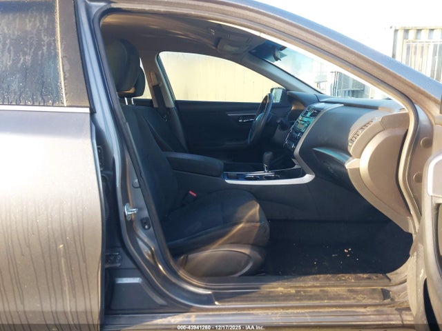 Nissan Altima 2.5 S 2015 1N4AL3APXFC181372 Image 5