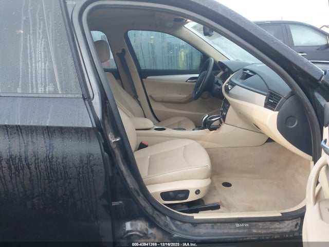 WBAVL1C53FVY30829 BMW X1 Xdrive28i