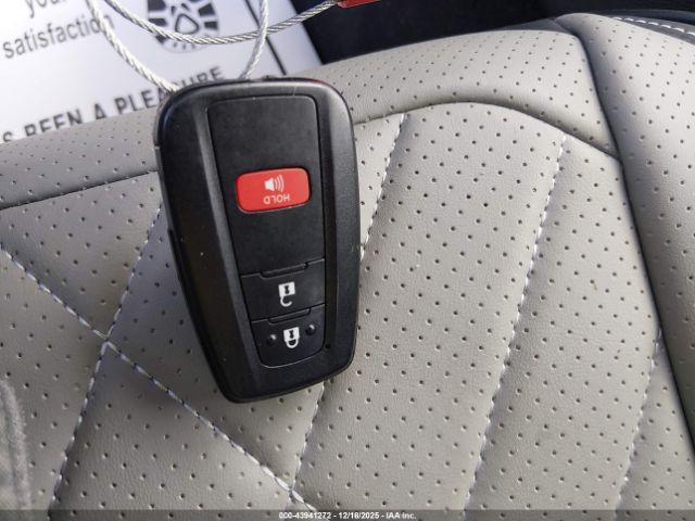 2022 TOYOTA PRIUS JTDKAMFU8N3157773 Photo 10