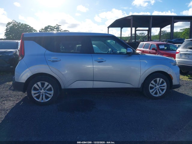 KIA SOUL LX 2021 KNDJ23AU7M7756097 Image 13