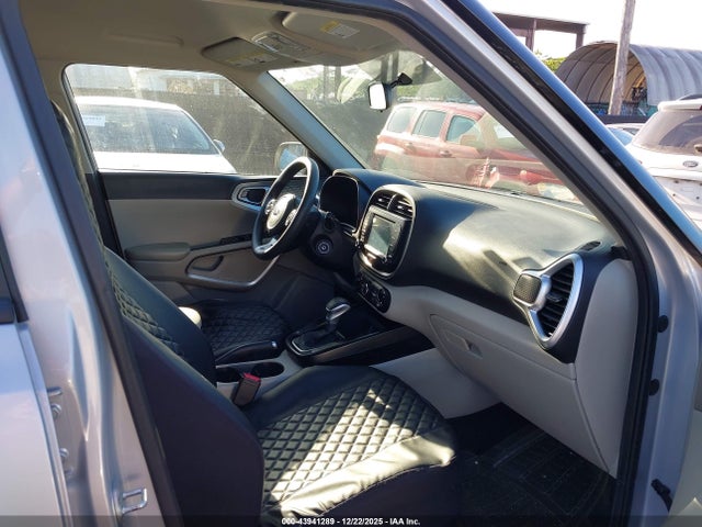 KIA SOUL LX 2021 KNDJ23AU7M7756097 Image 5