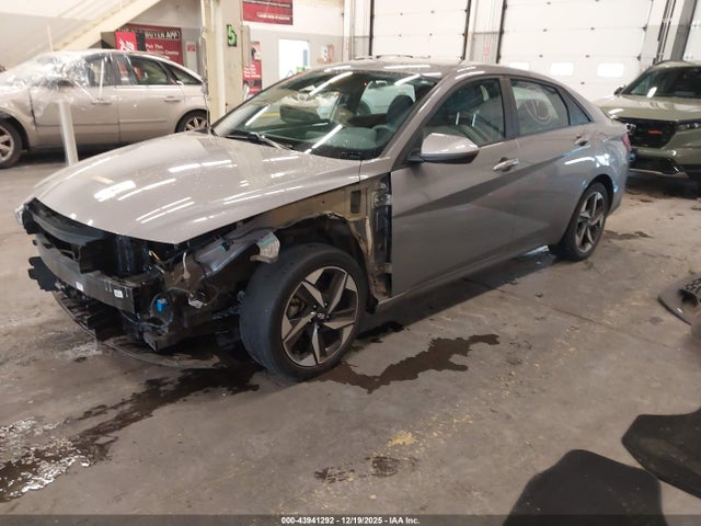 KMHLS4AG9PU405587 Hyundai ELANTRA SEL