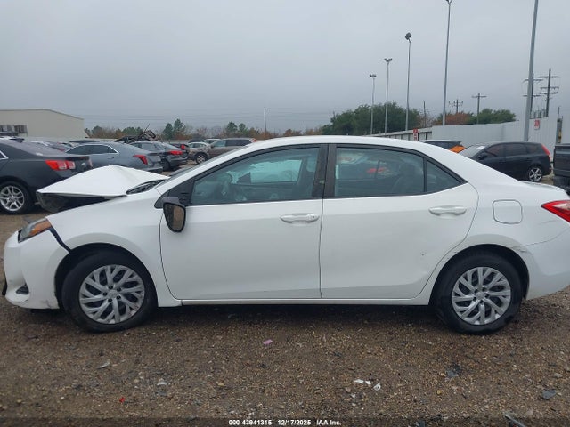 Toyota COROLLA LE 2019 5YFBURHE9KP923409 Image 14