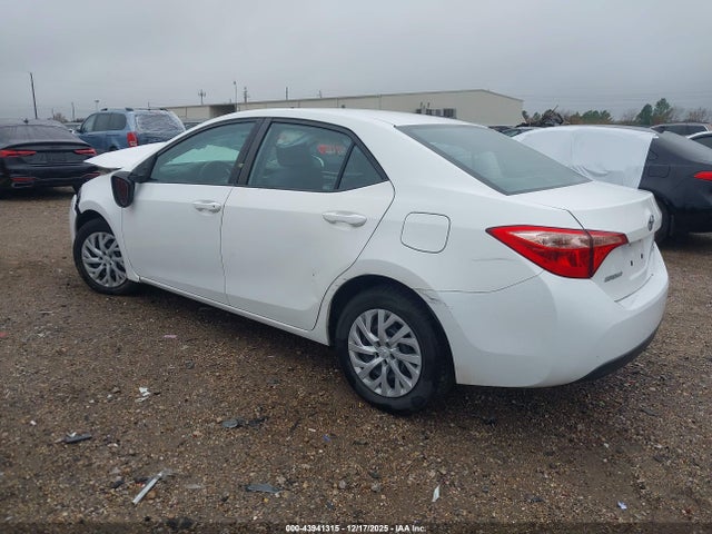 Toyota COROLLA LE 2019 5YFBURHE9KP923409 Image 3