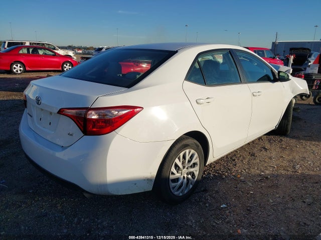 Toyota COROLLA LE 2019 5YFBURHE9KP923409 Image 4