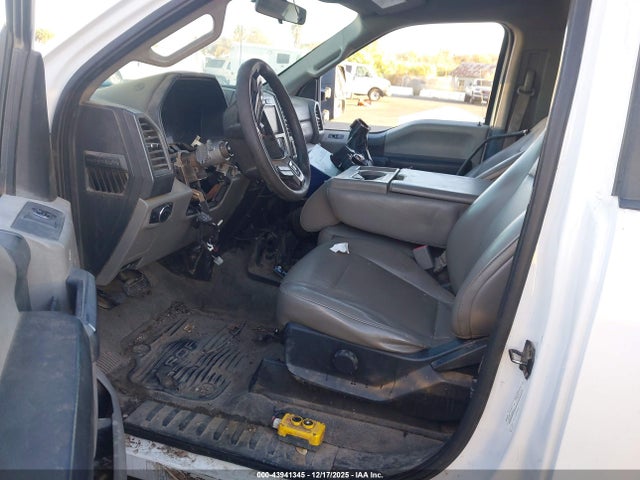 1FDUF5GT1HEE29462 Ford F-550 Chassis Xl