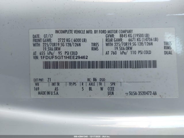 Ford F-550 Chassis Xl 2017 1FDUF5GT1HEE29462 Image 9