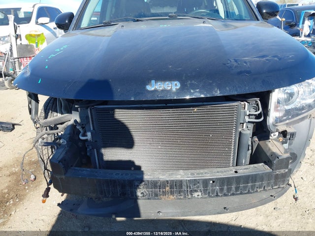 Jeep Compass High Altitude Edition 2015 1C4NJDEB6FD259100 Image 6