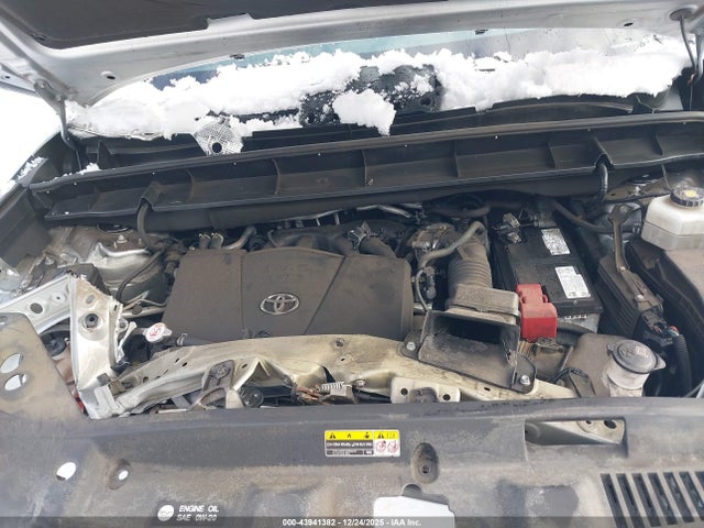 5TDGZRBH4NS564587 Toyota Highlander Xle