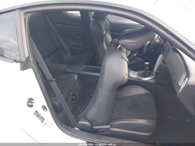 2015 Subaru Brz Limited მანქანა იყიდება აუქციონზე, vin: JF1ZCAC18F9604835, აუქციონის ნომერი: 43941398